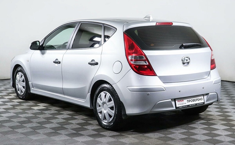 Hyundai i30 1.6 МКПП