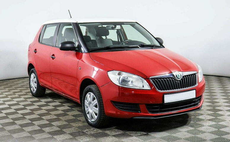Skoda Fabia II Рестайлинг