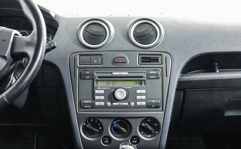 Ford Fusion 1.4 Робот