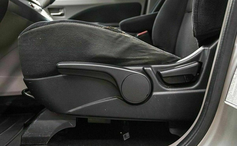 Mitsubishi grandis