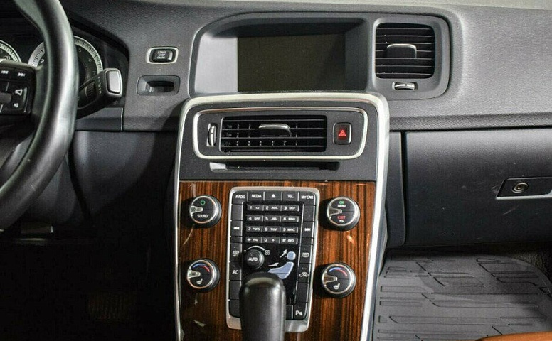 Volvo S60 1.6 Робот