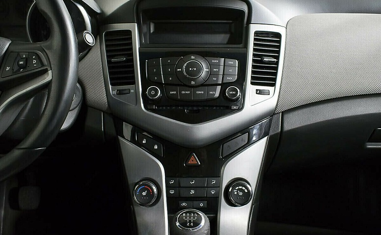 Chevrolet Cruze I