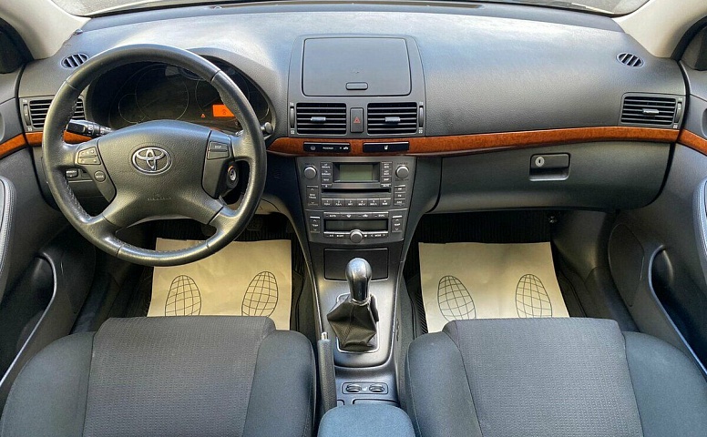 Toyota Avensis II Рестайлинг