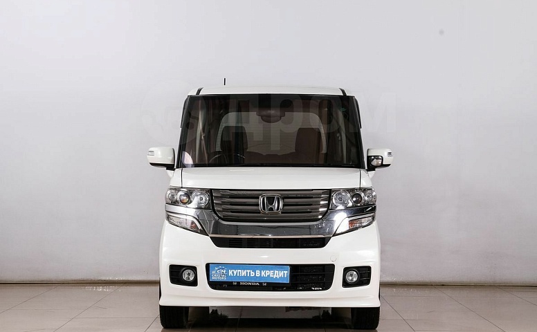 Honda N-BOX, 1 поколение