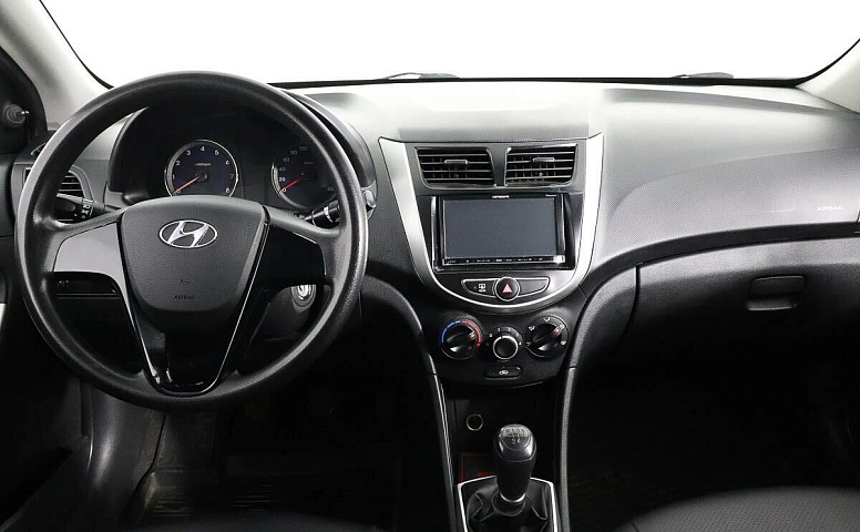 Hyundai Solaris 1.4 МКПП