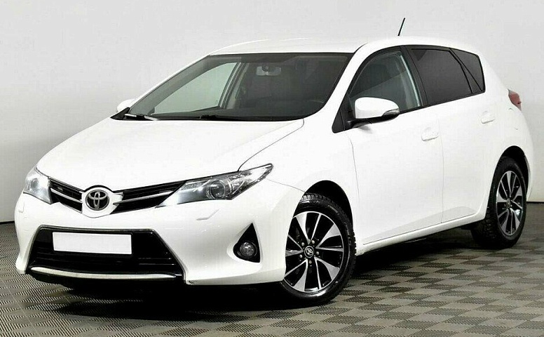 Toyota Auris 1.6 Вариатор