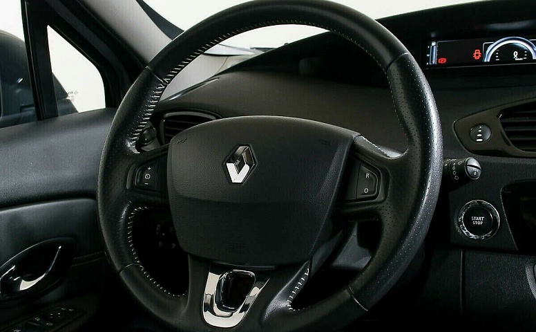 Renault scenic