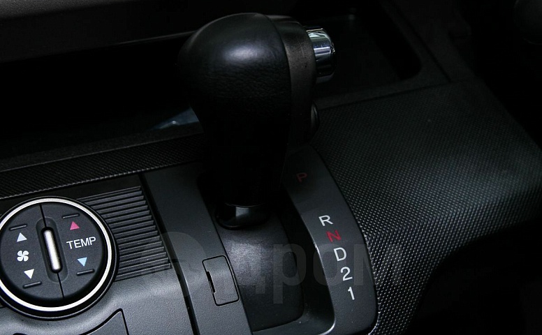 Honda Freed Spike, 1 поколение