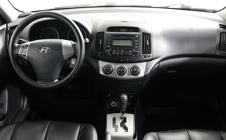 Hyundai Elantra IV (HD)