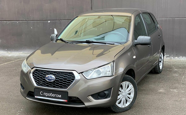 Datsun mi-DO