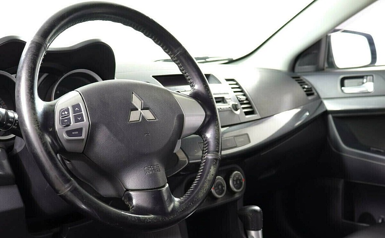 Mitsubishi Lancer X