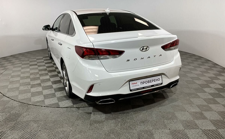 Hyundai Sonata 2.4 АКПП