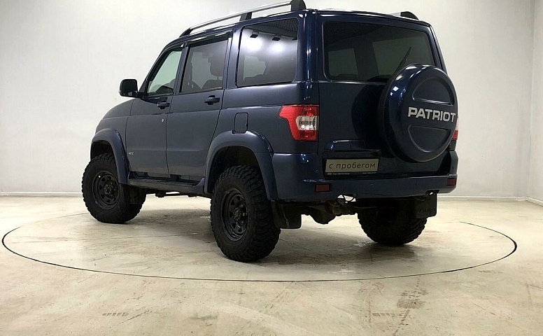 УАЗ Patriot