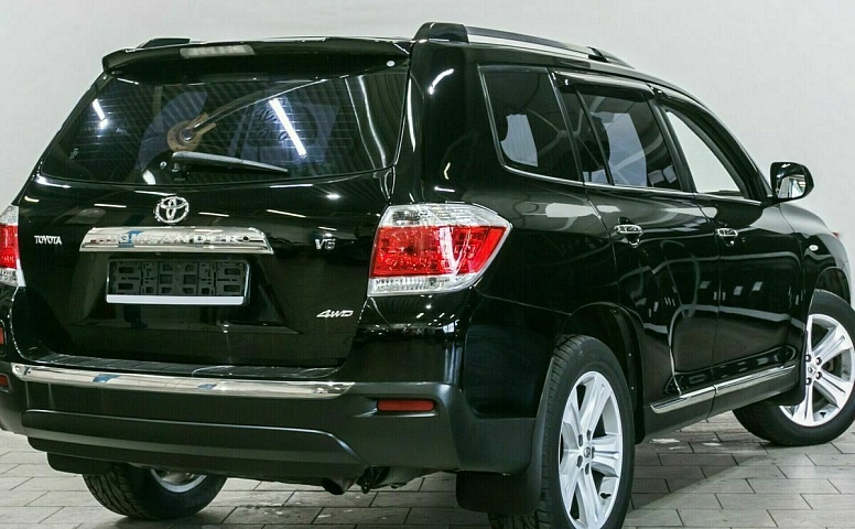 Toyota highlander