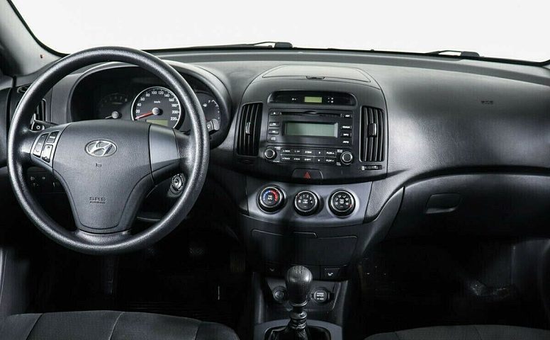 Hyundai Elantra IV (HD)