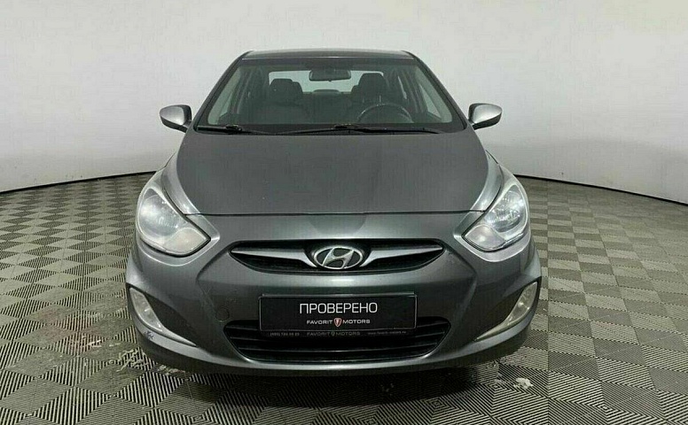 Hyundai solaris