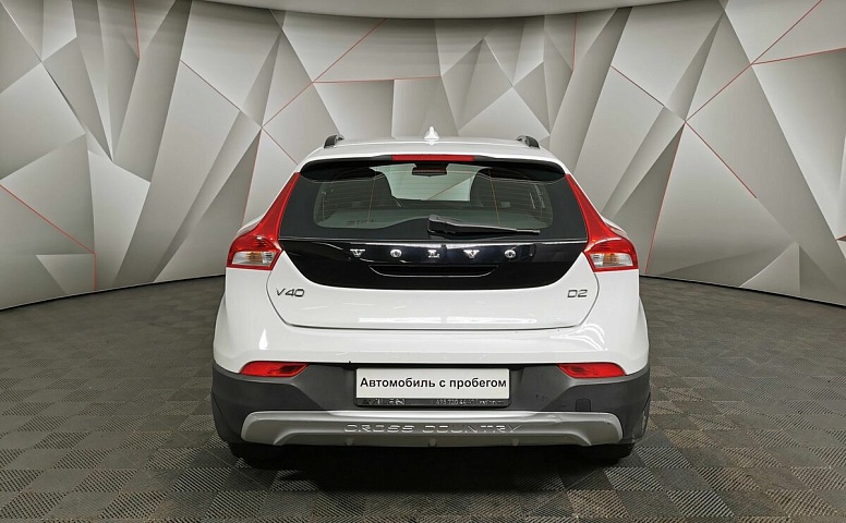 Volvo V40 1.6 D2 Powershift (114 л.с.) Белый
