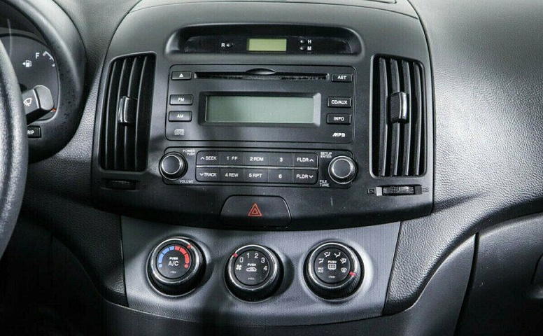 Hyundai Elantra 1.6 Механика