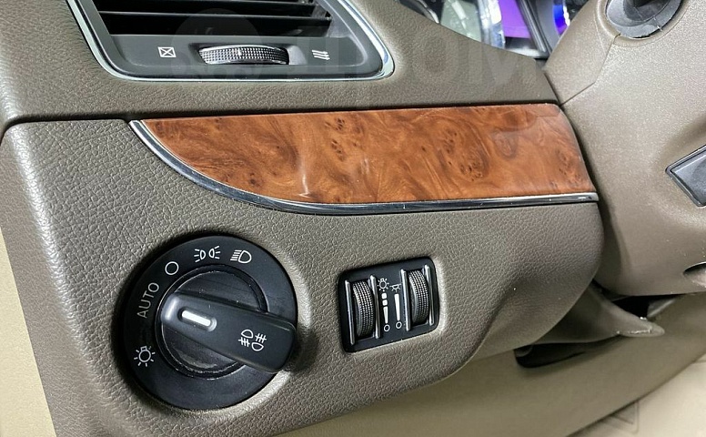 Chrysler Grand Voyager, 5 поколение