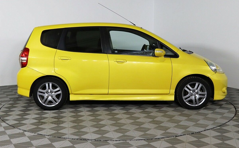 Honda Jazz I Рестайлинг
