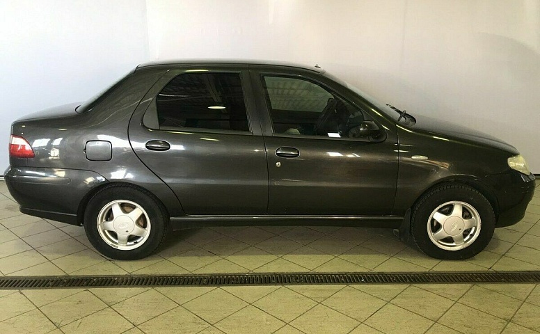Fiat ALBEA 1.4 MT (77 л.с.)