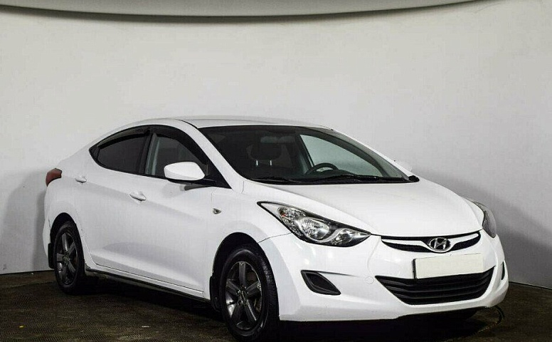 Hyundai Elantra 1.6 Механика