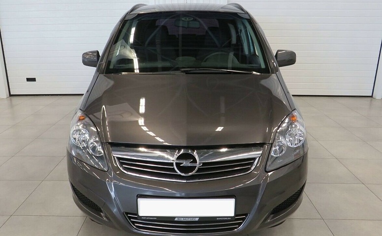 Opel Zafira B Рестайлинг