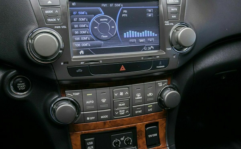 Toyota highlander