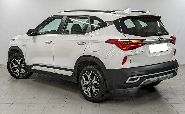 Kia Seltos 2.0 CVT