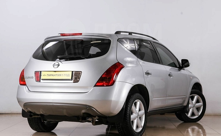 Nissan Murano, 1 поколение