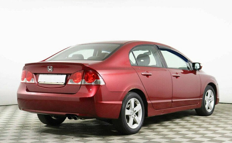 Honda Civic 1.8 Автомат
