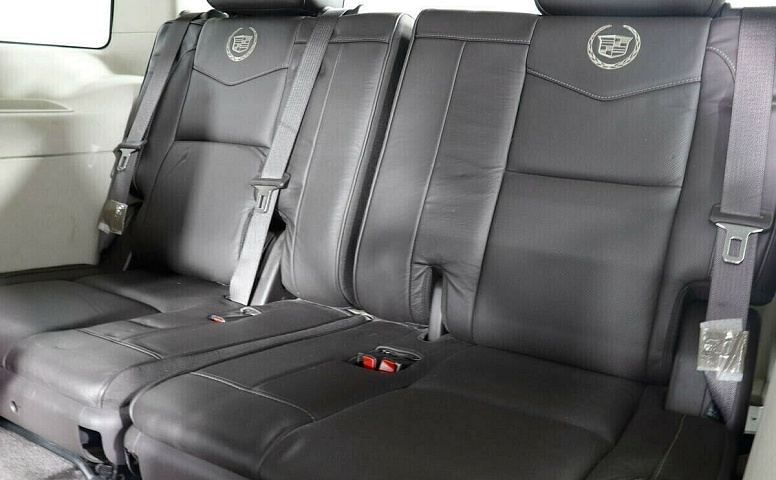 Cadillac Escalade III