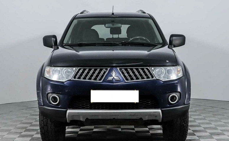 Mitsubishi pajero sport мкпп 2012 с пробегом 99 499 км