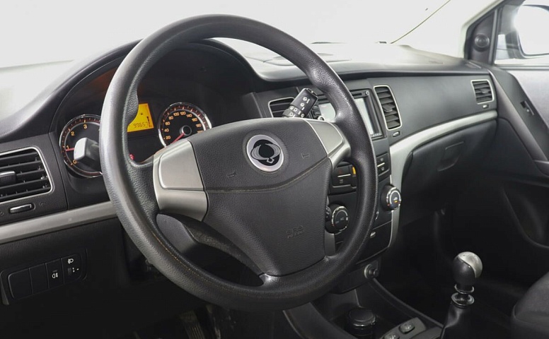 SsangYong Actyon