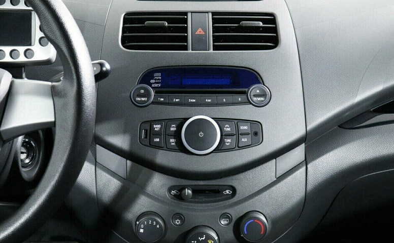 Chevrolet Spark 1.0 Автомат
