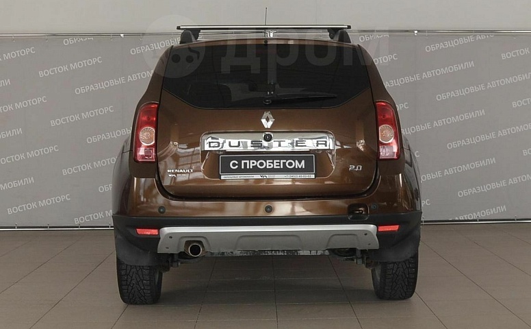Renault Duster, 1 поколение