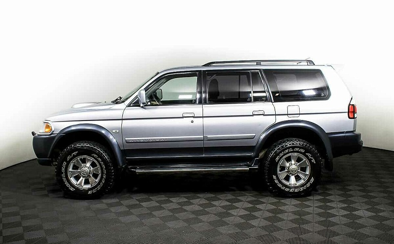 Mitsubishi pajero sport i рестайлинг