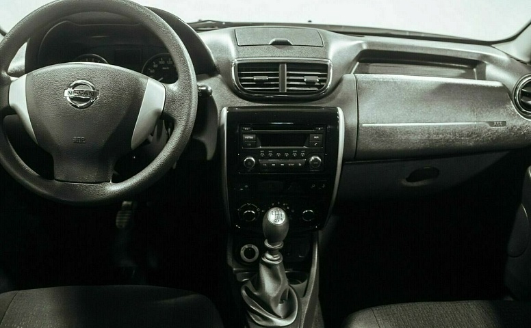 Nissan terrano