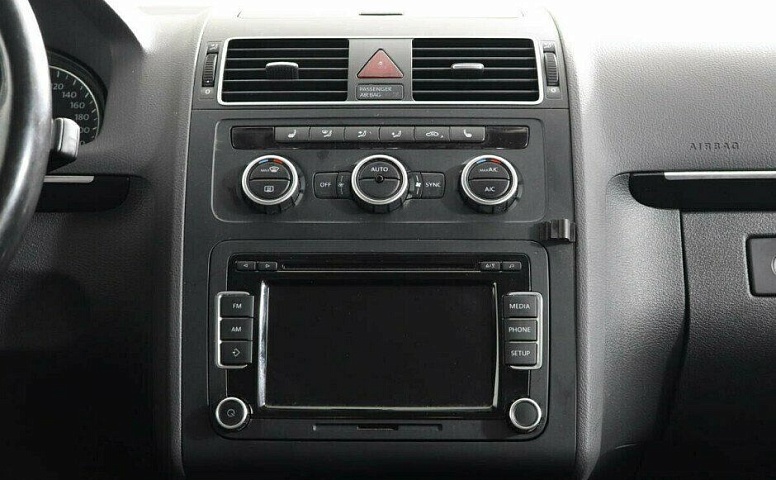 Volkswagen Touran 1.4 Робот
