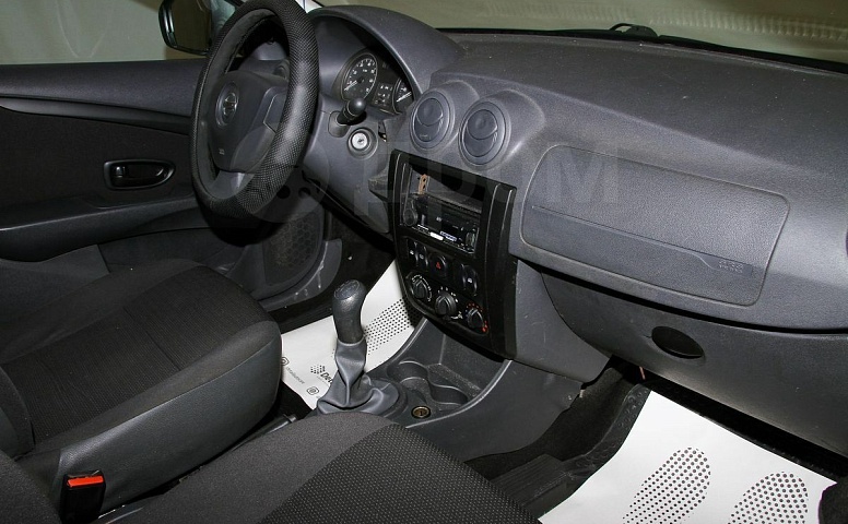 Nissan Almera, 3 поколение
