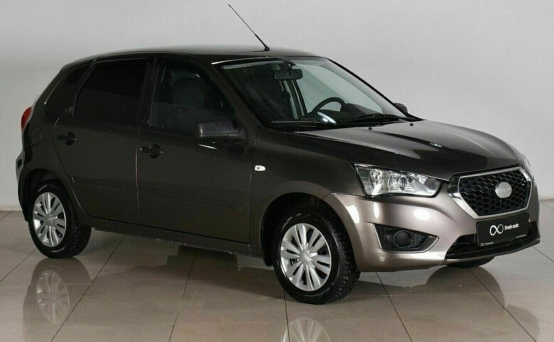 Datsun mi-do