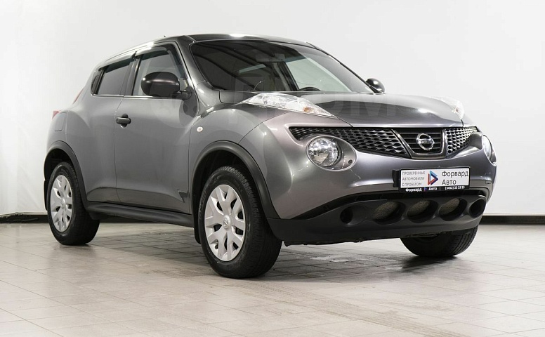 Nissan Juke, 1 поколение