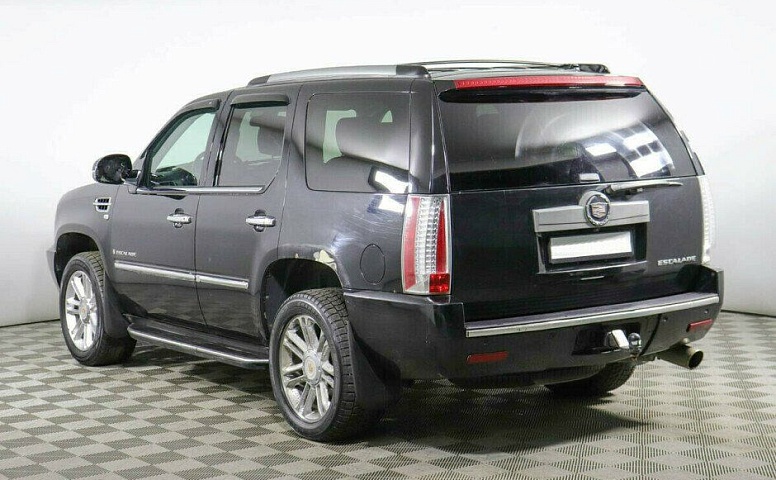 Cadillac Escalade 6.2 Автомат
