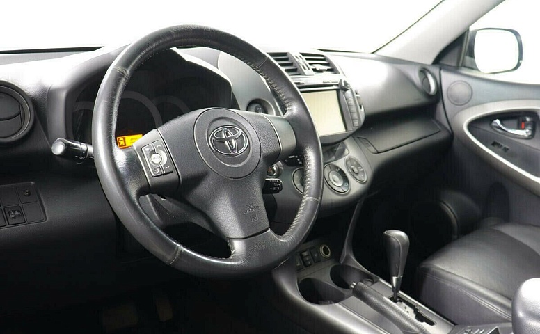 Toyota RAV4 III (XA30)
