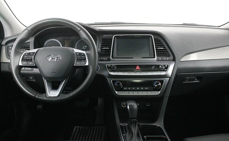 Hyundai Sonata 2.0 АКПП