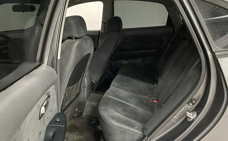 Hyundai ELANTRA 1.6 MT (122 л.с.)