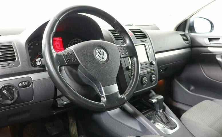 Volkswagen Jetta 1.4 Робот
