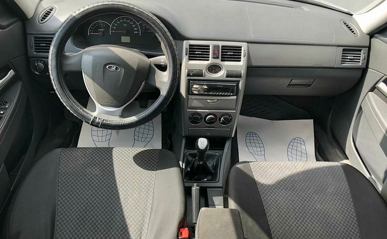 LADA (ВАЗ) 2170 1.6 MT (98 л.с.)