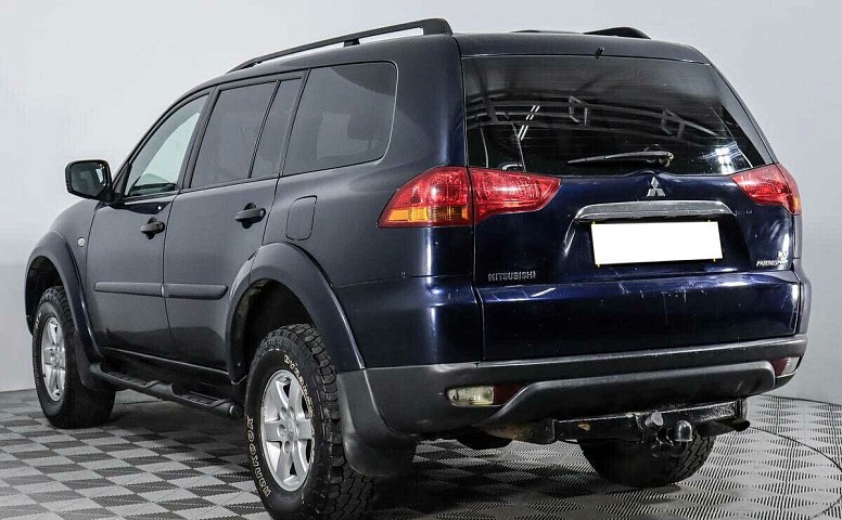 Mitsubishi pajero sport мкпп 2012 с пробегом 99 499 км