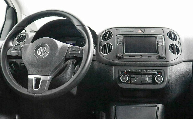 Volkswagen Golf Plus 1.6 Робот